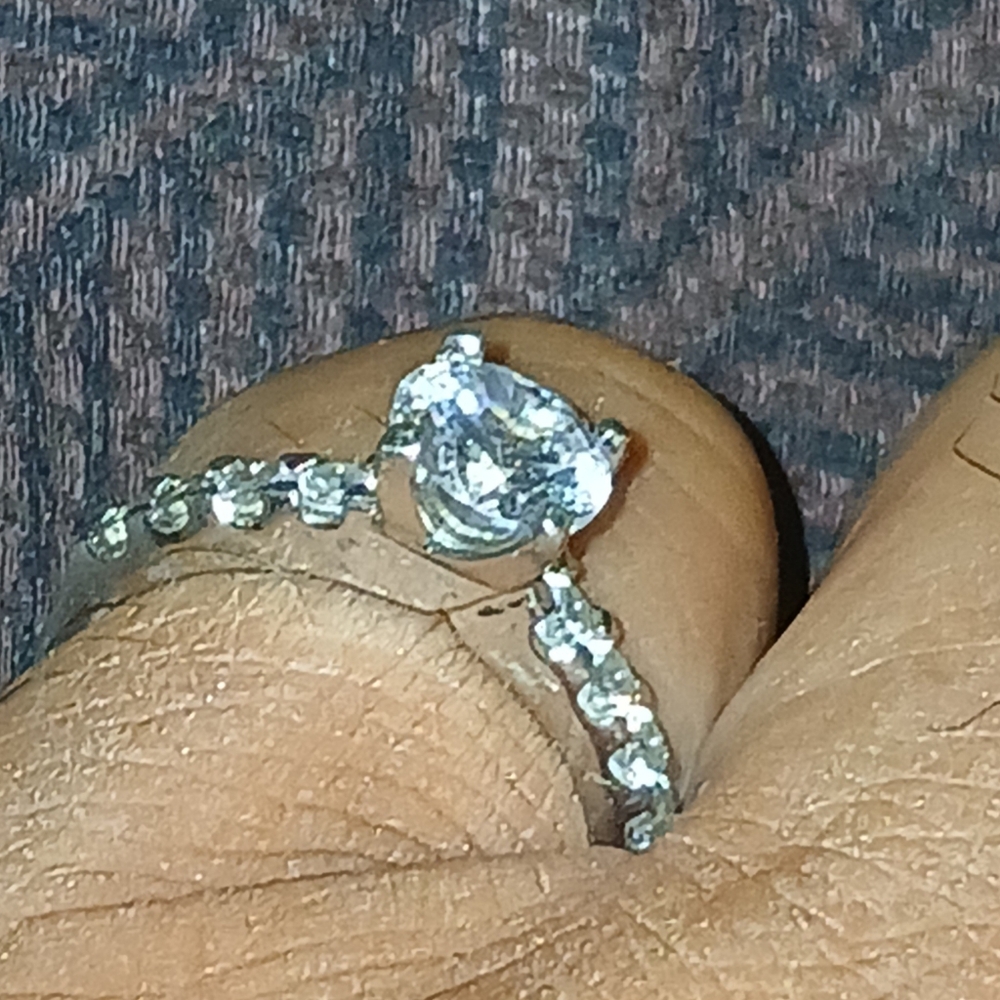 Elegant Sterling Silver Ring with Crystal